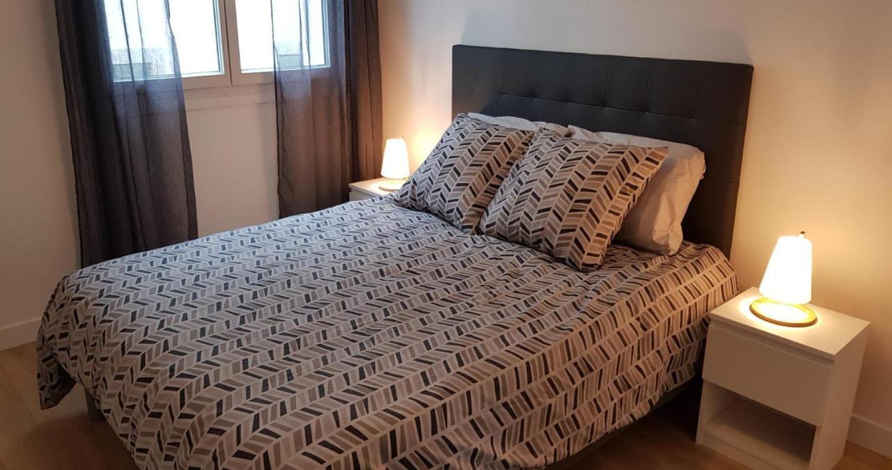 Appartement Centre Ville Concarn Home กงการ์โน ภายนอก รูปภาพ