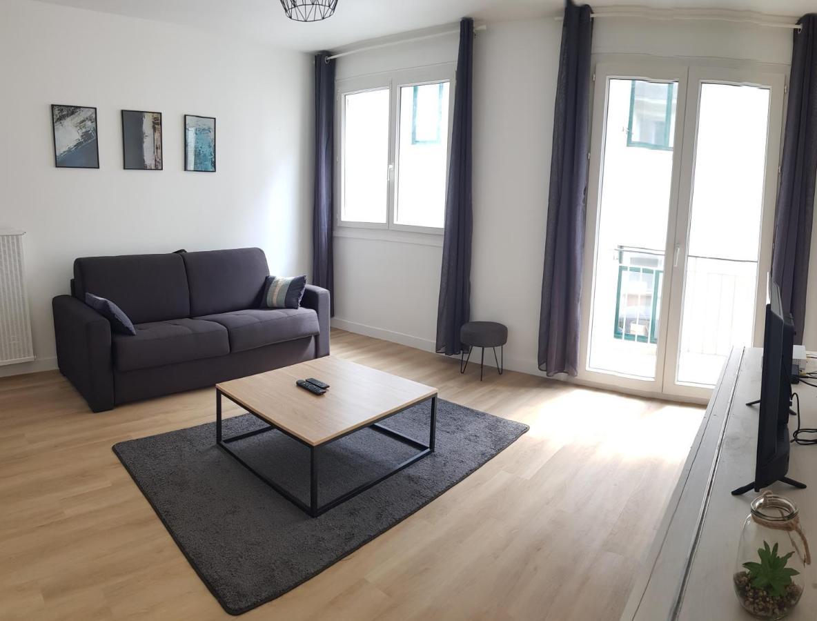 Appartement Centre Ville Concarn Home กงการ์โน ภายนอก รูปภาพ